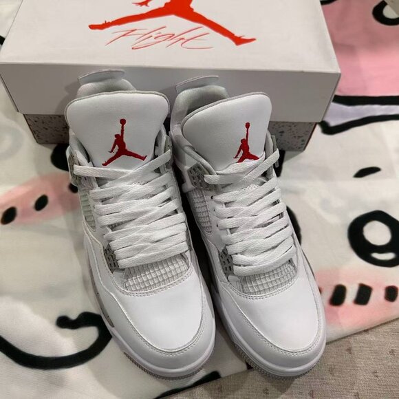 Air Jordan 4 "White Oreo" Series Basketball Shoes - Picture 2 of 8